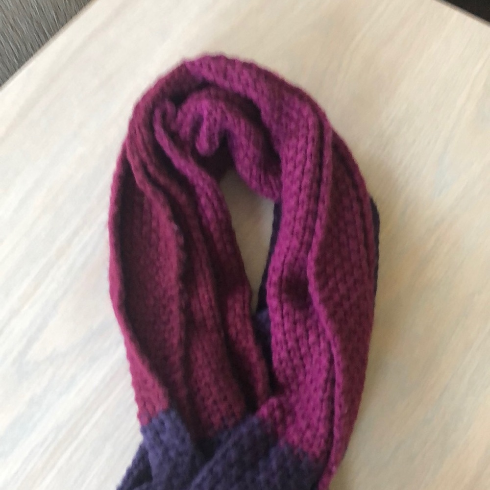 Calvin Klein scarf